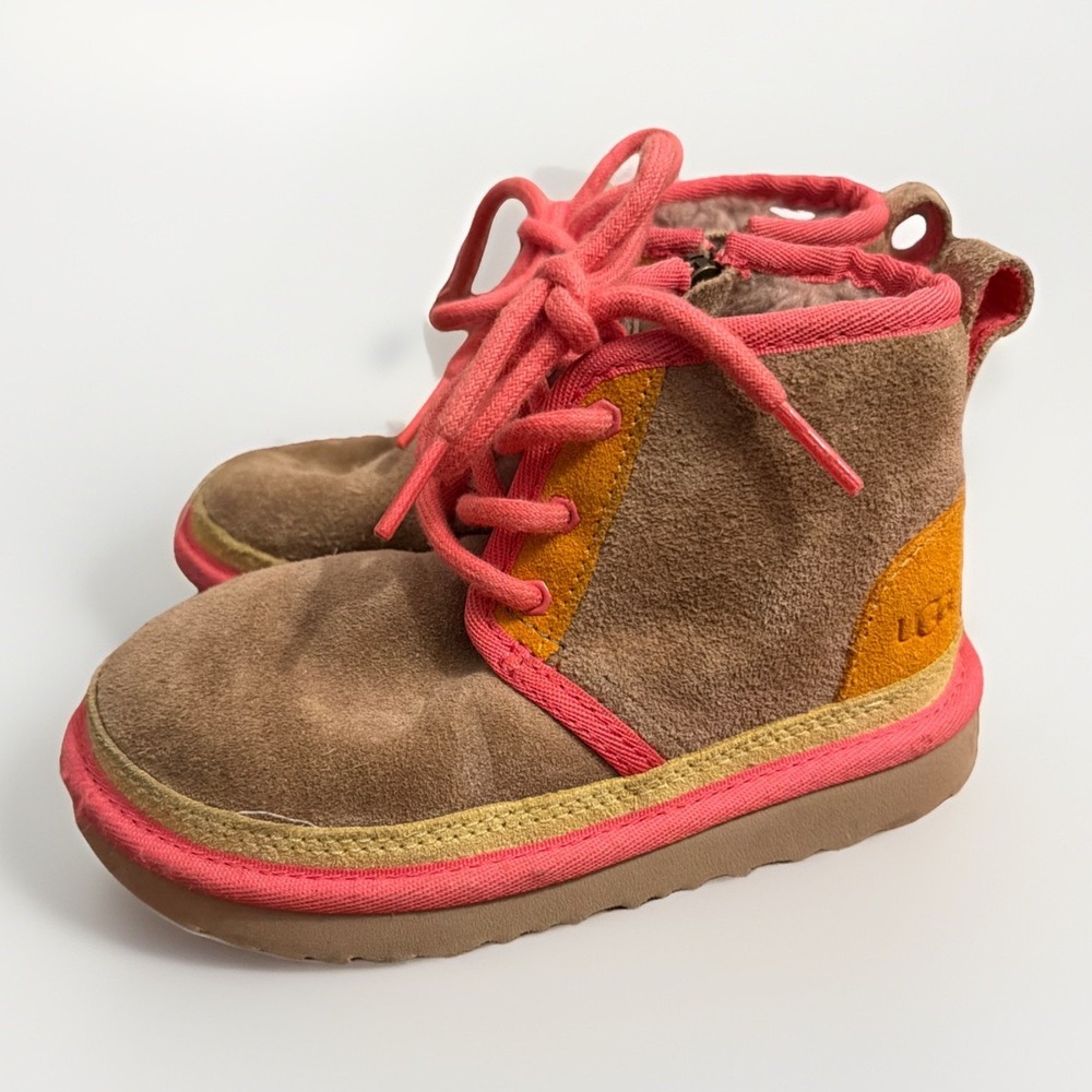 UGG Neumel II Chukka Mashup Boot for Kids Size US 10 Pink Yellow